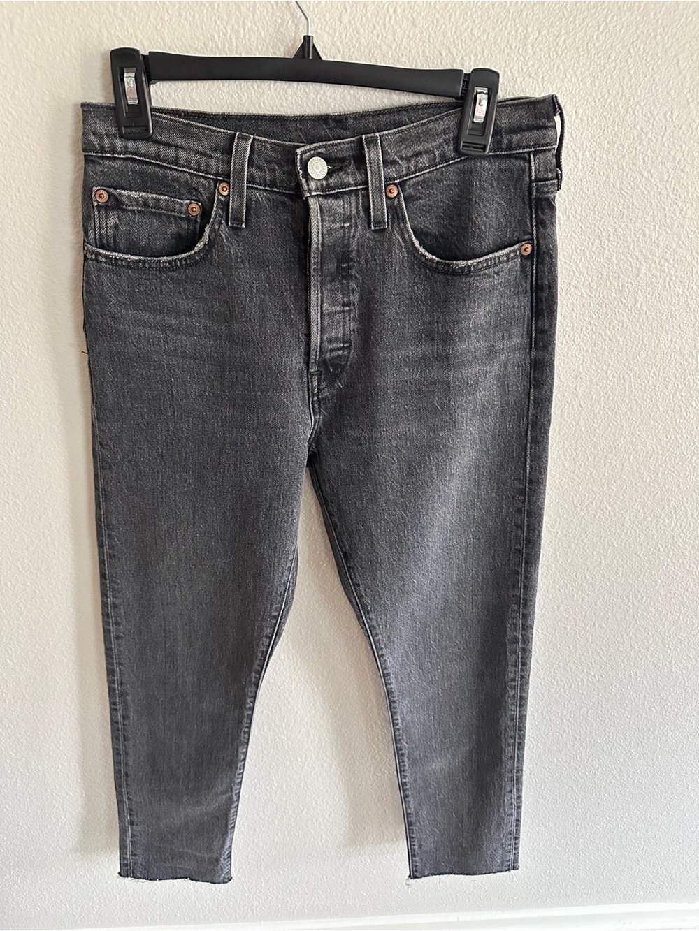 Levi’s 501 Faded Black Skinny Denim Jeans High Rise Button Fly Size 27